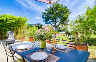 Foto 2 - Apartamento de 1 habitación en Sanary-sur-Mer con piscina y jardín