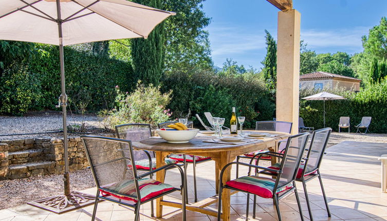 Photo 1 - Maison de 3 chambres à Nans-les-Pins avec piscine et terrasse