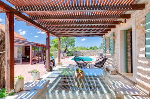 Photo 37 - Maison de 4 chambres à Zemunik Donji avec piscine privée et jardin