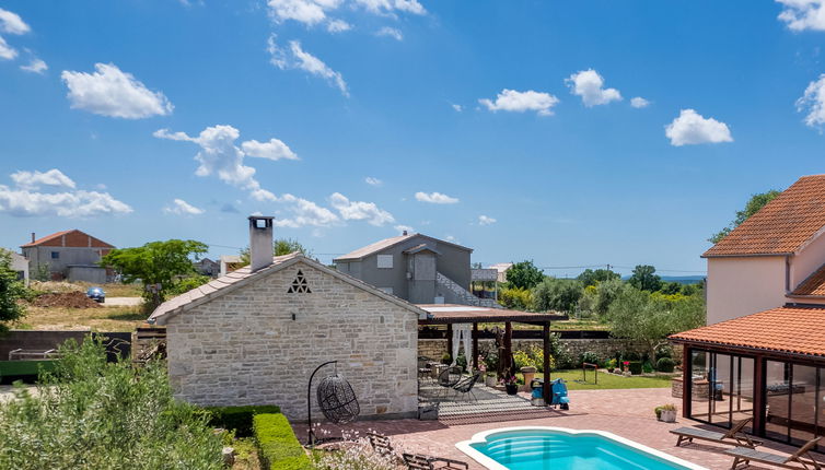 Foto 1 - Casa con 4 camere da letto a Zemunik Donji con piscina privata e giardino