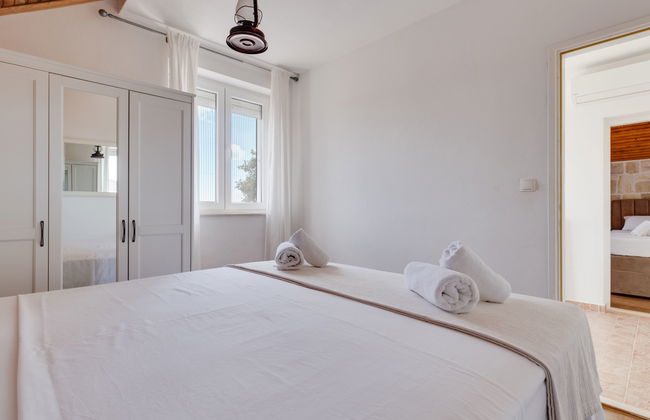 Casa de 5 quartos em Zemunik Donji com piscina privada e jardim - Foto 23