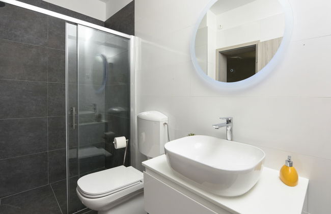 Casa de 4 quartos em Galovac com piscina privada e jardim - Foto 20