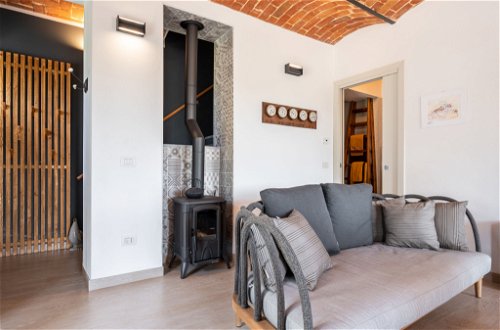 Foto 9 - Casa con 1 camera da letto a Asti con piscina privata e terrazza