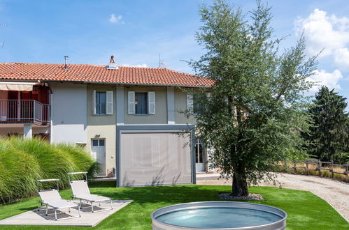 Foto 1 - Casa de 1 quarto em Asti com piscina privada e terraço