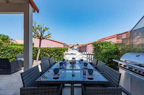 Photo 3 - Maison de 3 chambres à Le Barcarès avec piscine et vues à la mer