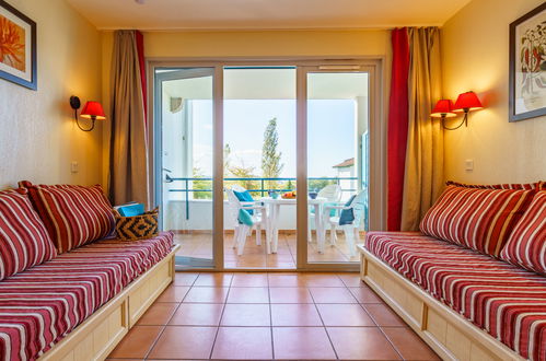 Foto 6 - Appartamento con 1 camera da letto a Arcangues con piscina e vista mare