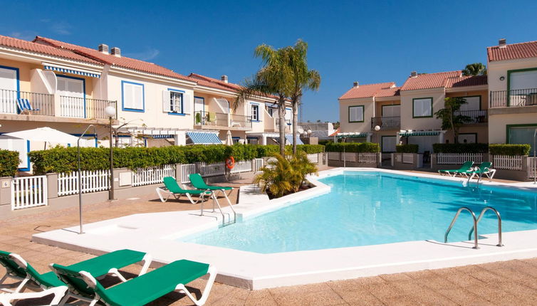 Photo 1 - Appartement de 2 chambres à San Bartolomé de Tirajana avec piscine et vues à la mer