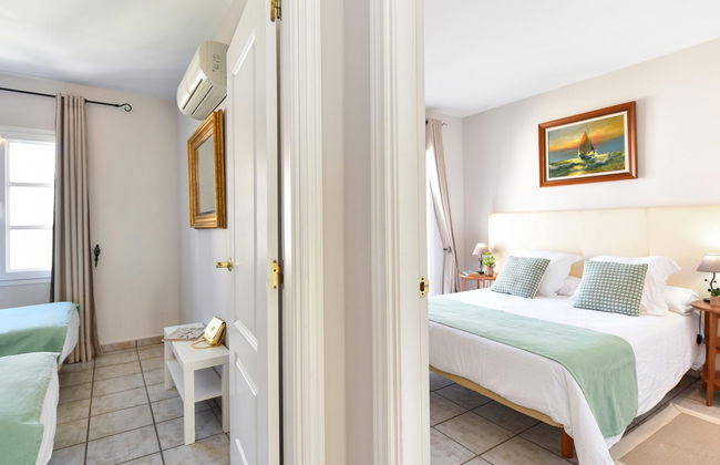 2 bedroom Apartment in San Bartolomé de Tirajana with swimming pool and garden - Photo 15