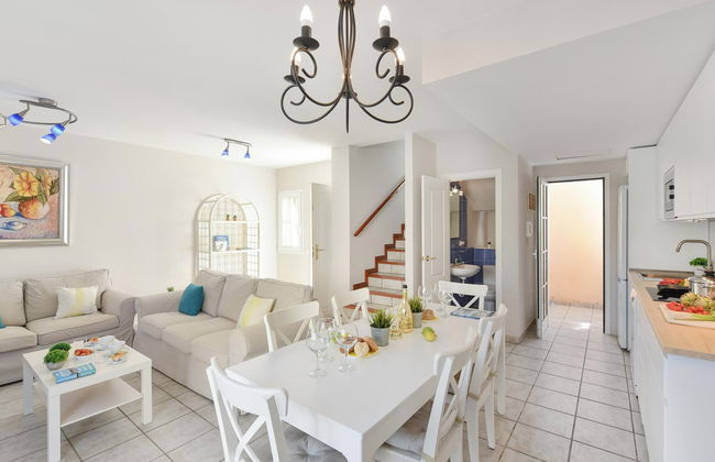 2 bedroom Apartment in San Bartolomé de Tirajana with swimming pool and garden - Photo 6