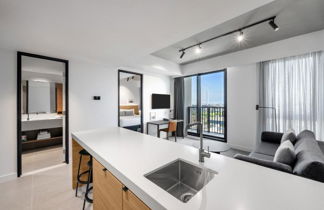 Photo 2 - Nesuto Apartment Hotel Docklands