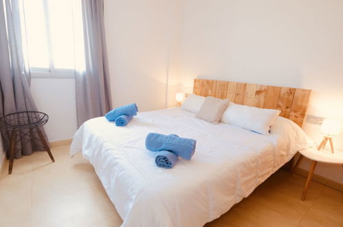 Foto 5 - Appartamento con 3 camere da letto a La Ràpita con vista mare