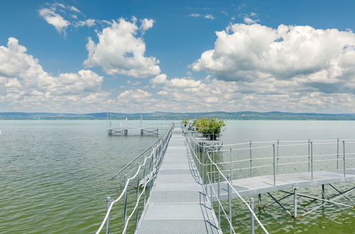 Foto 36 - Apartamento de 2 quartos em Balatonőszöd com jardim e vista para a montanha