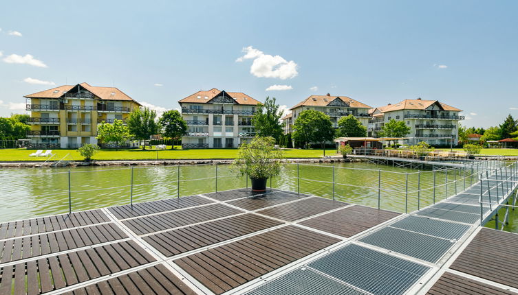 Photo 1 - Appartement en Balatonőszöd avec vues sur la montagne