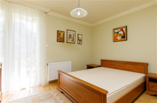 Foto 8 - Appartamento con 2 camere da letto a Balatonőszöd con giardino e vista sulle montagne