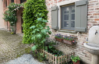 Photo 2 - Maison de 2 chambres à Calliano avec jardin et terrasse