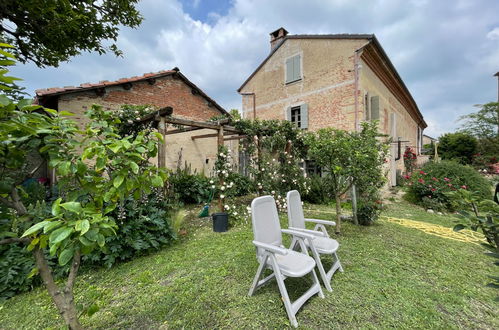 Photo 6 - Maison de 2 chambres à Calliano avec jardin et terrasse