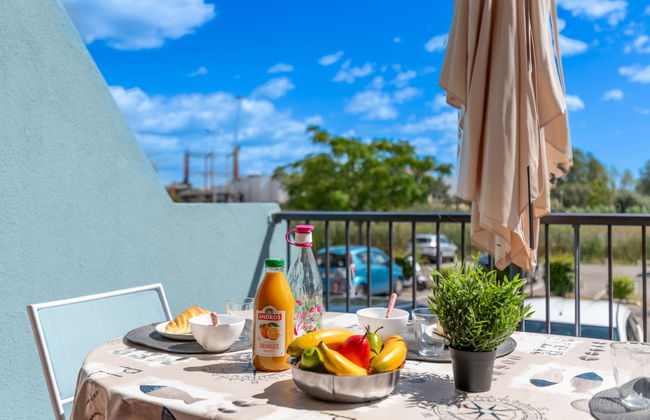 1 bedroom Apartment in Le Grau-du-Roi with swimming pool and terrace - Photo 1