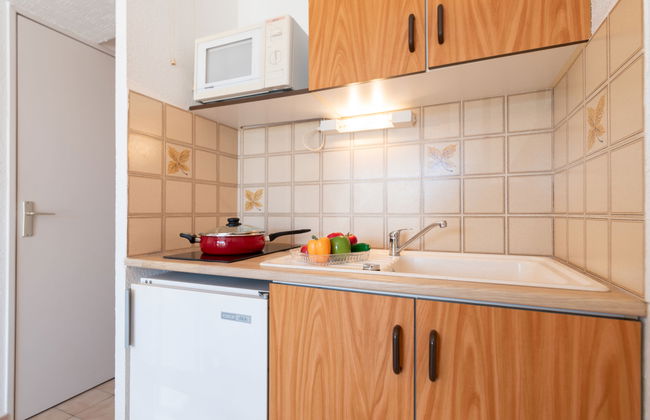 1 bedroom Apartment in Le Grau-du-Roi with swimming pool and terrace - Photo 15
