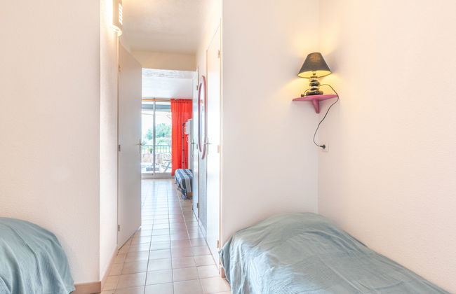 1 bedroom Apartment in Le Grau-du-Roi with swimming pool and terrace - Photo 16
