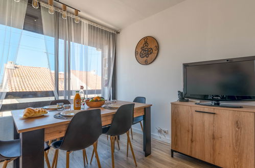 Foto 7 - Apartamento de 2 quartos em Le Grau-du-Roi com vistas do mar