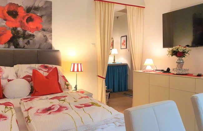 Apartamento de 2 quartos em Tribunj com piscina e jardim - Foto 6