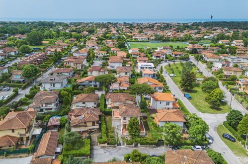 Photo 37 - 2 bedroom House in Pietrasanta with garden and sea view