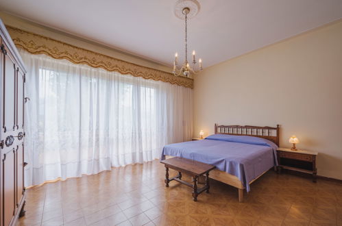 Foto 14 - Haus mit 2 Schlafzimmern in Pietrasanta mit garten und blick aufs meer