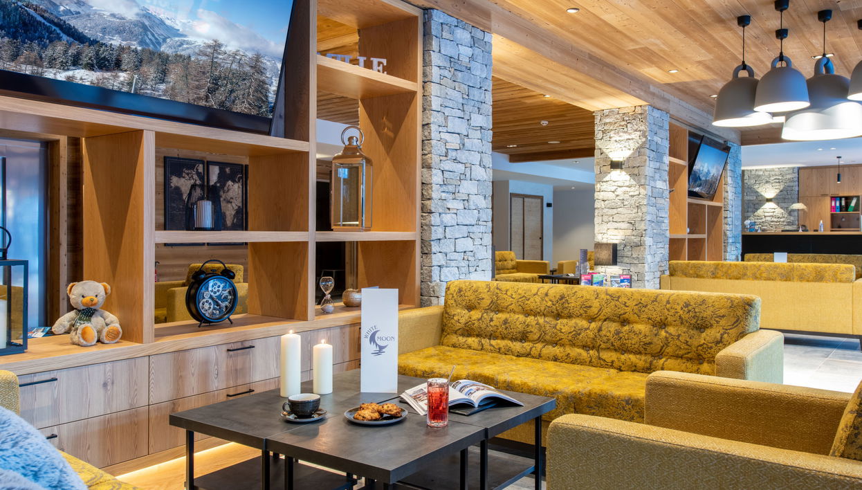 4 bedroom Apartment in La Plagne Tarentaise with swimming pool and sauna - Photo 1