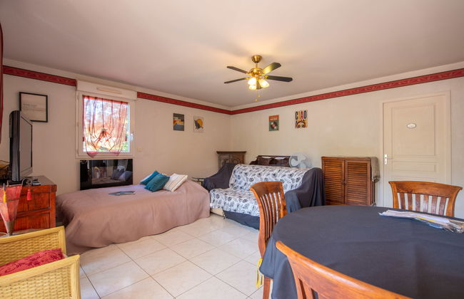 Apartamento de 2 quartos em Cavalaire-sur-Mer com terraço - Foto 9