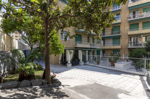 Foto 34 - Apartamento de 1 quarto em Sanremo com jardim e vistas do mar