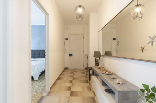 Foto 29 - Apartamento de 1 quarto em Sanremo com jardim e vistas do mar