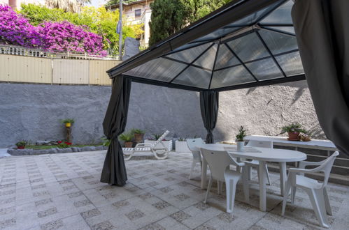Foto 32 - Apartamento de 1 quarto em Sanremo com jardim e vistas do mar