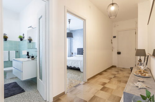 Foto 23 - Apartamento de 1 habitación en Sanremo con jardín y vistas al mar