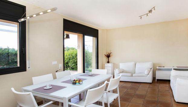 Casa de 3 habitaciones en Torroella de Montgrí con jardín - Foto 3