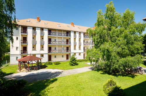 Foto 29 - Apartment mit 1 Schlafzimmer in Balatonőszöd mit blick auf die berge