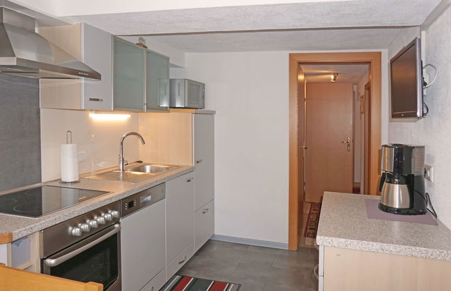 Appartamento con 2 camere da letto a Arzl im Pitztal con giardino e terrazza - Foto 17
