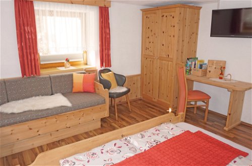 Foto 26 - Appartamento con 2 camere da letto a Arzl im Pitztal con giardino e vista sulle montagne