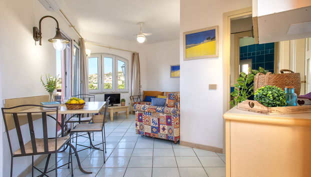 Apartment mit 2 Schlafzimmern in Trinità d'Agultu e Vignola mit schwimmbad und garten - Foto 5