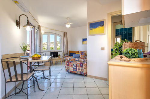 Foto 6 - Apartamento de 1 quarto em Trinità d'Agultu e Vignola com terraço e vistas do mar