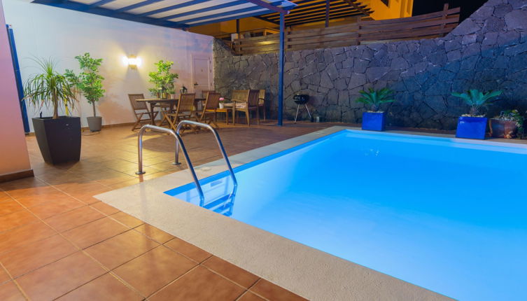 Photo 1 - Maison de 3 chambres à Yaiza avec piscine privée et vues à la mer