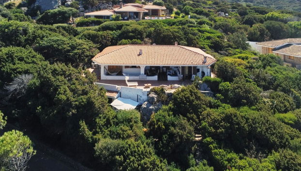 Casa de 4 quartos em Aglientu com jardim e terraço - Foto 3