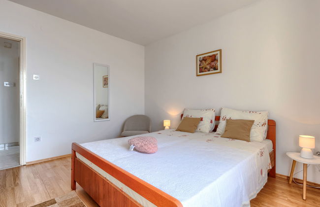 Apartamento de 3 quartos em Labin com jardim e terraço - Foto 25