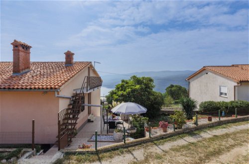 Foto 15 - Apartamento de 2 habitaciones en Labin con terraza y vistas al mar