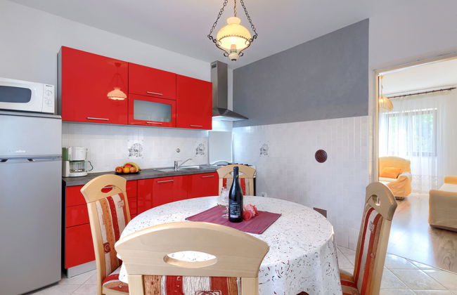 Apartamento de 3 quartos em Labin com jardim e terraço - Foto 9