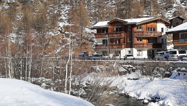 Apartment mit 3 Schlafzimmern in Saas-Almagell mit garten - Foto 3