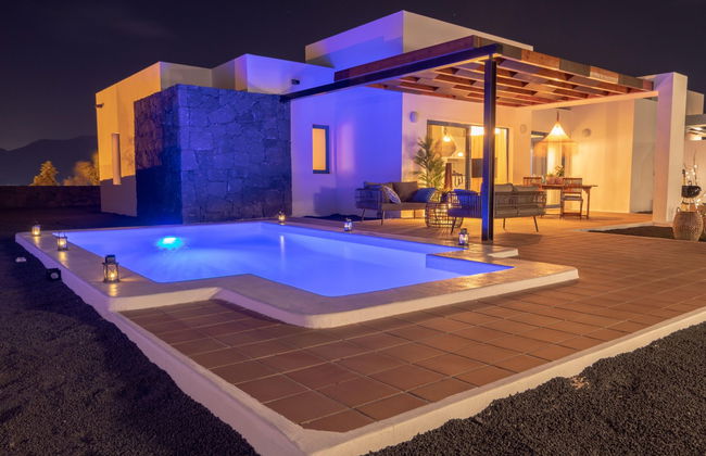 Casa de 3 quartos em Yaiza com piscina privada e jardim - Foto 14