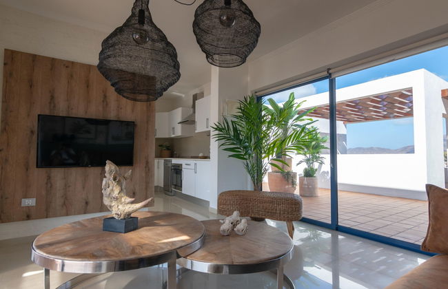 Casa de 3 quartos em Yaiza com piscina privada e jardim - Foto 3