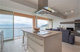 Photo 3 - Appartement de 2 chambres à Cavalaire-sur-Mer avec vues à la mer