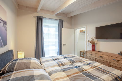 Foto 31 - Appartamento con 2 camere da letto a Osten con giardino e vista mare