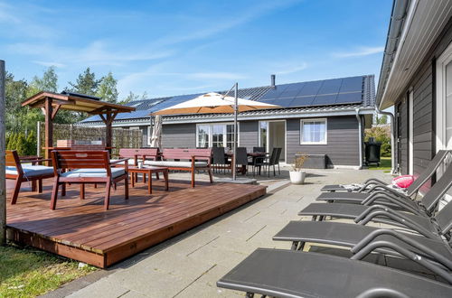Photo 19 - Maison de 5 chambres à Væggerløse avec piscine privée et terrasse